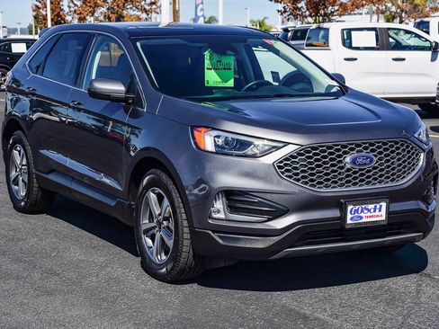 Used 2023 Ford Edge SEL w/ Convenience Package image 3