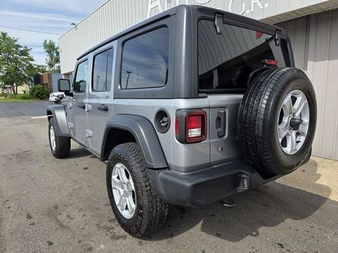 Used 2020 Jeep Wrangler Unlimited Sport S AWD/4WD image 5