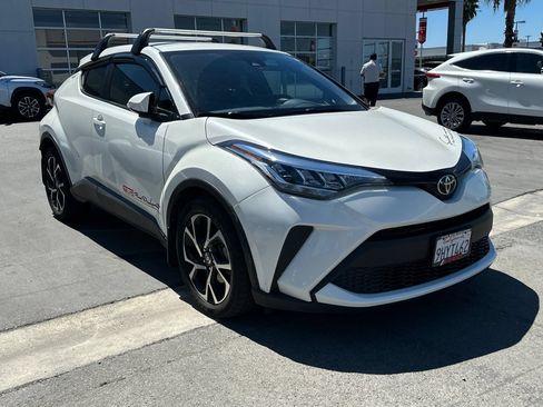 Certified 2021 Toyota C-HR XLE FWD image 2