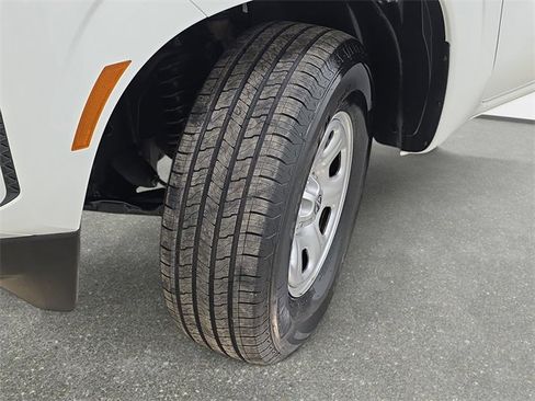 Used 2023 Nissan Frontier S w/ Technology Package image 29