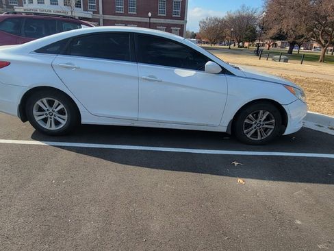 Used 2013 Hyundai Sonata GLS w/ Popular Equipment Pkg image 3