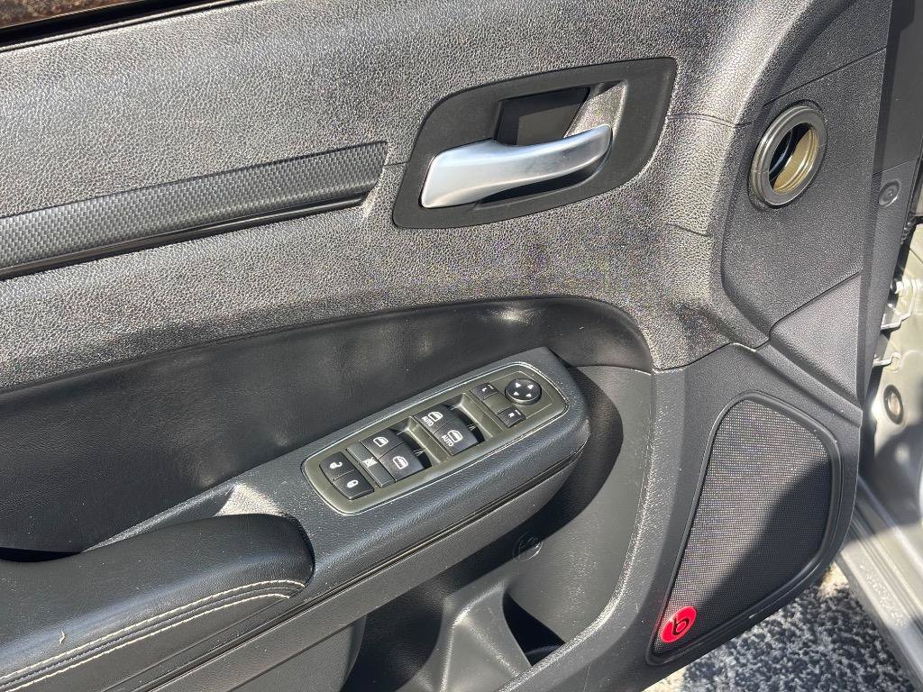 Used 2013 Chrysler 300 S RWD image 9