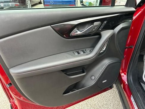 Used 2023 Chevrolet Blazer RS w/ Driver Confidence II Package FWD image 10