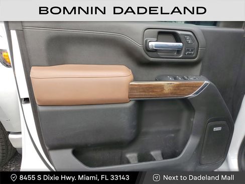 Used 2022 Chevrolet Silverado 3500 High Country image 13