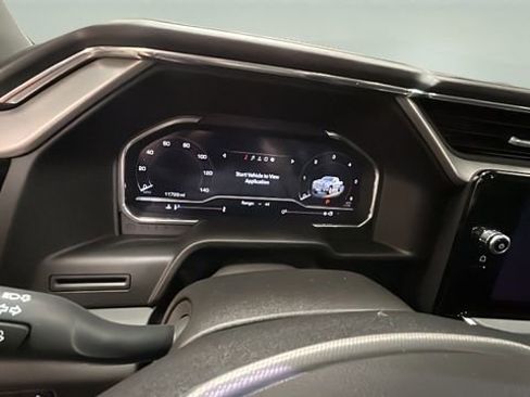 Used 2025 GMC Sierra 1500 Denali image 9