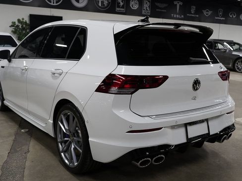 Used 2024 Volkswagen Golf R AWD/4WD image 3