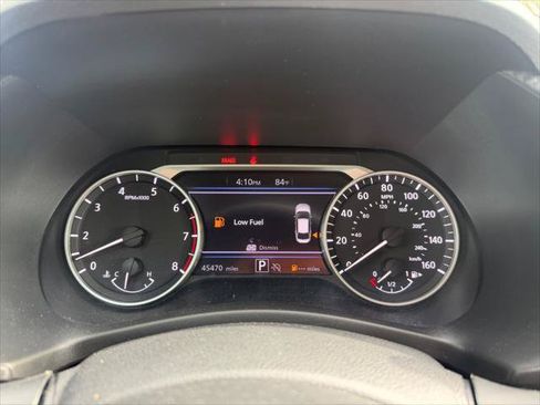 Used 2024 Nissan Sentra SV FWD image 12