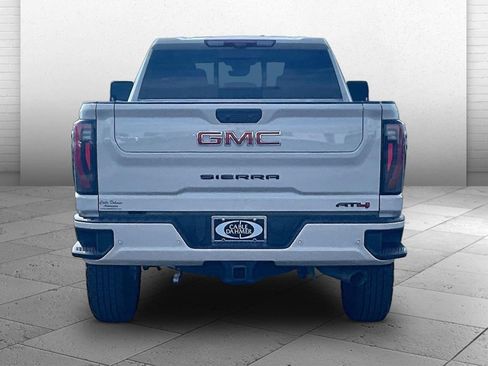 Used 2026 GMC Sierra 2500 AT4 w/ AT4 Premium Plus Package AWD/4WD image 3