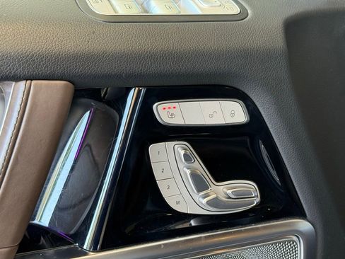 Certified 2022 Mercedes-Benz G 63 AMG 4MATIC image 4