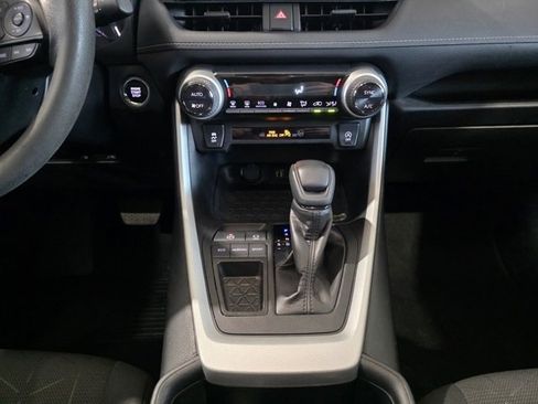 Used 2024 Toyota RAV4 XLE image 20