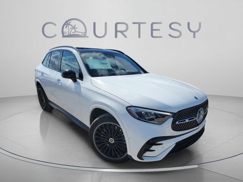 Certified 2026 Mercedes-Benz GLC 300 image 5