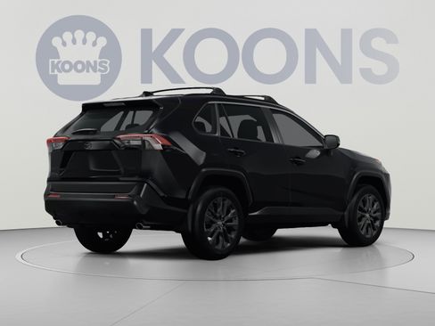 Used 2025 Toyota RAV4 XLE Premium w/ Weather Package AWD/4WD image 4