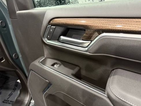 New 2026 Chevrolet Silverado 2500 LT image 23