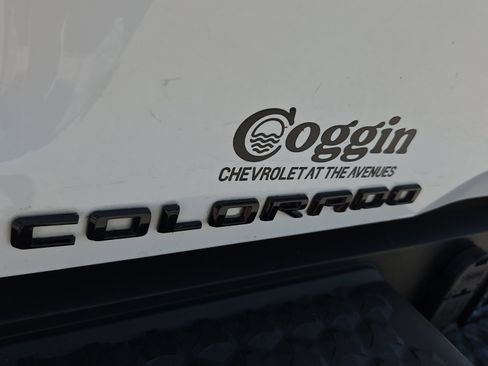 Certified 2023 Chevrolet Colorado Trail Boss w/ Technology Package image 15