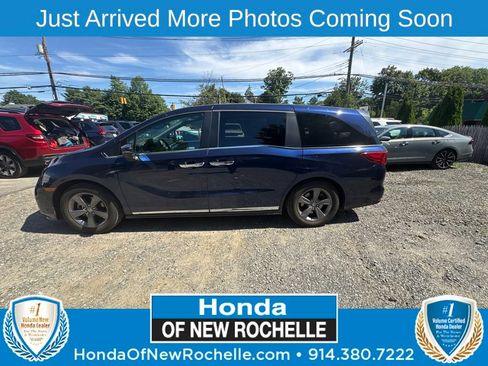 Used 2022 Honda Odyssey EX image 1