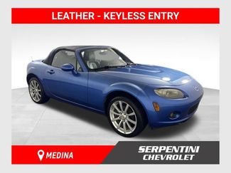 Used 2006 MAZDA MX-5 Miata Grand Touring w/ Premium Pkg RWD video 1