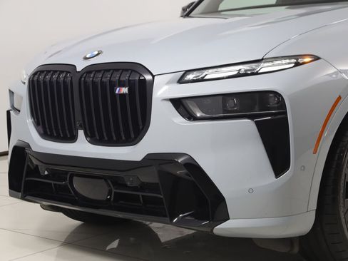 Used 2024 BMW X7 M60i AWD/4WD image 63