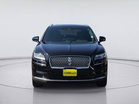 Used 2023 Lincoln Nautilus Reserve w/ Equipment Group 201A FWD image 3