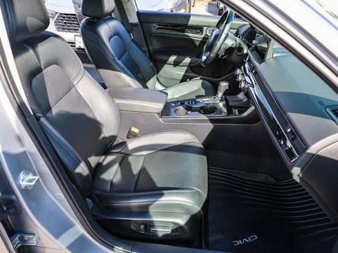 Certified 2023 Honda Civic Touring image 7