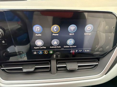 New 2026 Chevrolet Trax RS w/ Sunroof Package image 21