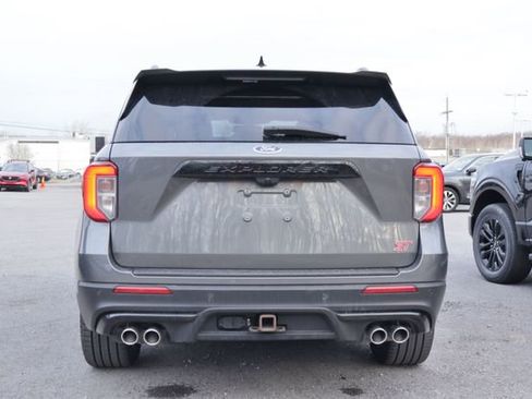 Used 2023 Ford Explorer ST w/ Equipment Group 401A image 3