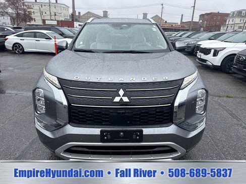 Used 2024 Mitsubishi Outlander SEL Black Edition AWD/4WD image 12