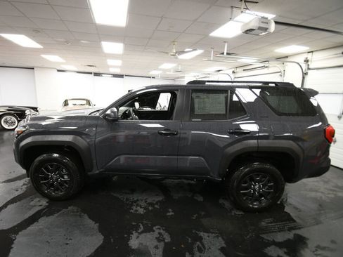 Used 2025 Toyota 4Runner SR5 image 4