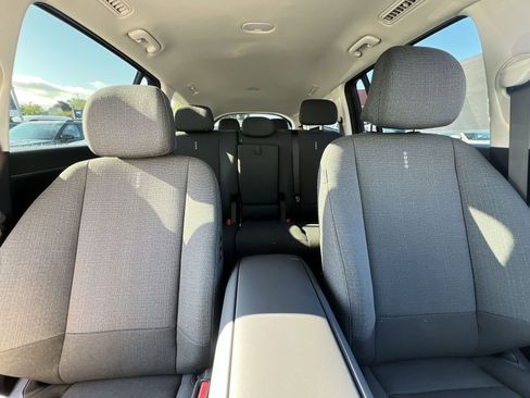 New 2026 Hyundai Ioniq 9 SE image 14