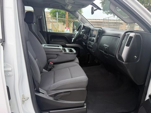 Used 2019 Chevrolet Silverado 2500 W/T RWD image 18