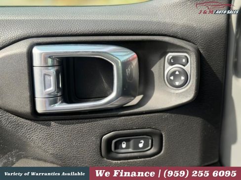 Used 2021 Jeep Wrangler Unlimited Rubicon AWD/4WD image 24