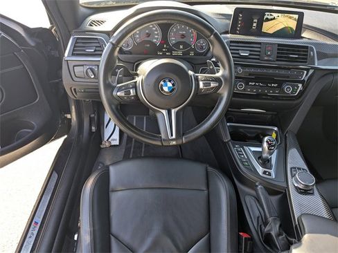 Used 2018 BMW M4 Coupe image 15