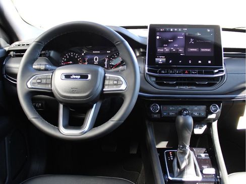 New 2026 Jeep Compass Limited image 23