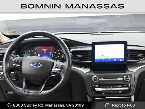 Used 2020 Ford Explorer XLT w/ Equipment Group 202A image 14