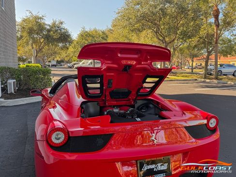Used 2015 Ferrari 458 Spider image 49