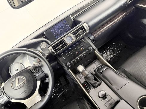 Used 2014 Lexus IS 250 w/ Luxury Package w/Gray Wood RWD image 56