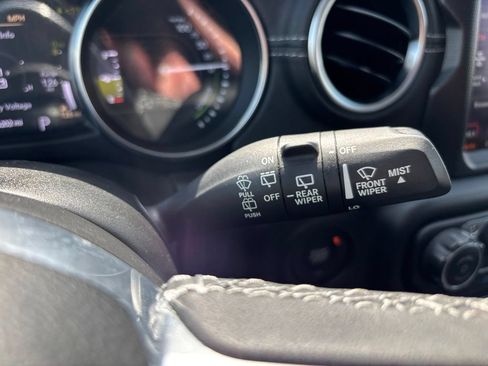 Used 2023 Jeep Wrangler Unlimited Sahara AWD/4WD image 64