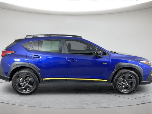 Used 2024 Subaru Crosstrek 2.5i Sport AWD/4WD image 2