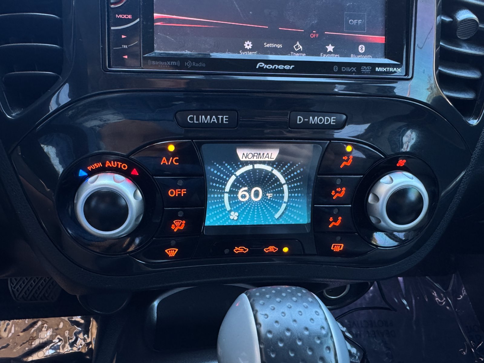 Used 2013 Nissan Juke SV w/ Midnight Edition FWD image 26