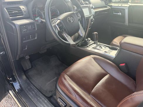 Used 2018 Toyota 4Runner Limited AWD/4WD image 29