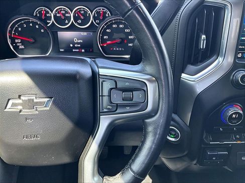 Used 2021 Chevrolet Silverado 1500 RST w/ Z71 Off-Road Package image 24
