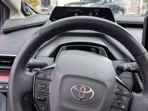 Used 2023 Toyota Prius Prime Premium image 2