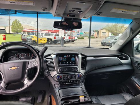 Used 2015 Chevrolet Tahoe LTZ image 13