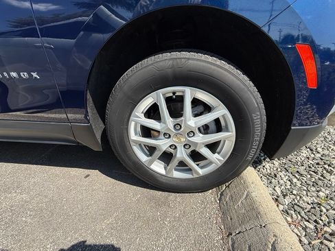 Used 2022 Chevrolet Equinox LT AWD/4WD image 33