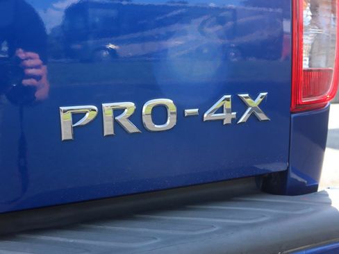 Used 2013 Nissan Frontier PRO-4X AWD/4WD image 25