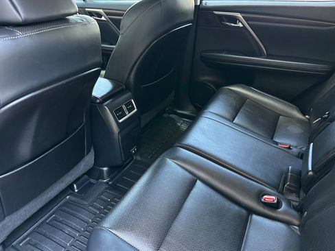 Used 2022 Lexus RX 450h AWD w/ Premium Package image 27