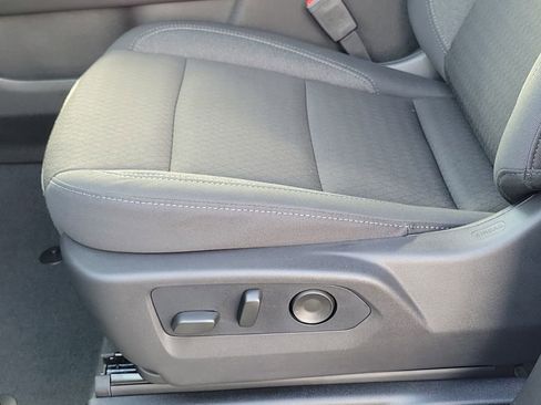 New 2026 Chevrolet Suburban LS image 14