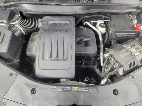 Used 2017 Chevrolet Equinox LT image 30