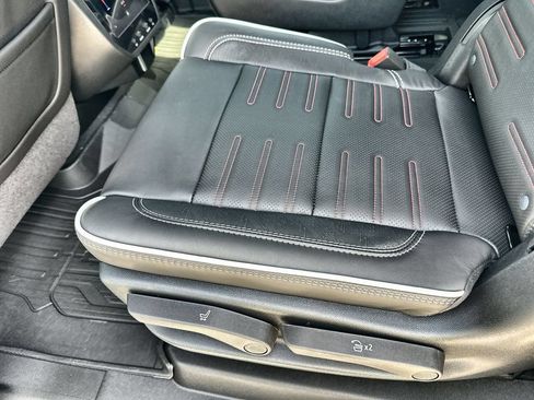 New 2026 GMC Yukon XL AT4 Ultimate w/ LPO, Floor Liner Package AWD/4WD image 17