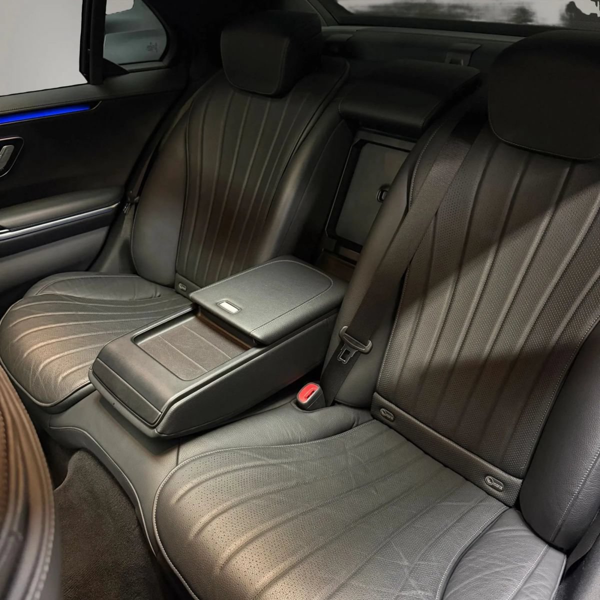 Used 2022 Mercedes-Benz S 500 4MATIC image 4