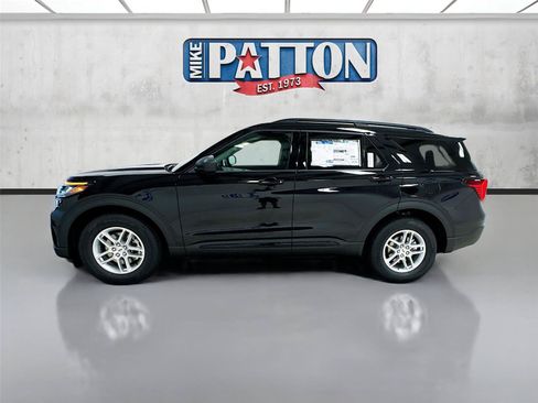 New 2026 Ford Explorer Active RWD image 4